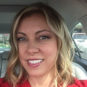 Meet your Posher, Kristine